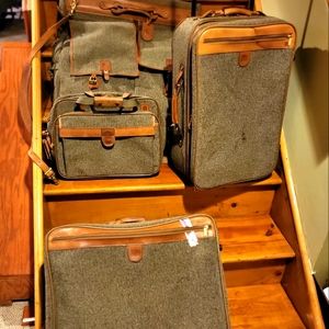 3 piece Tweed and leather Hartman luggage set, suitcase,garment bag,carry bag